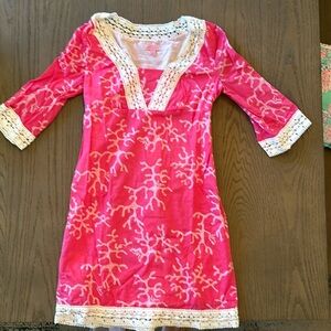 COPY - Lilly Pulitzer Beach Coverup. Size 2